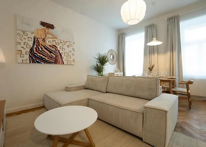 Chic 94m2 With A King-size Bed Appartement Vienne