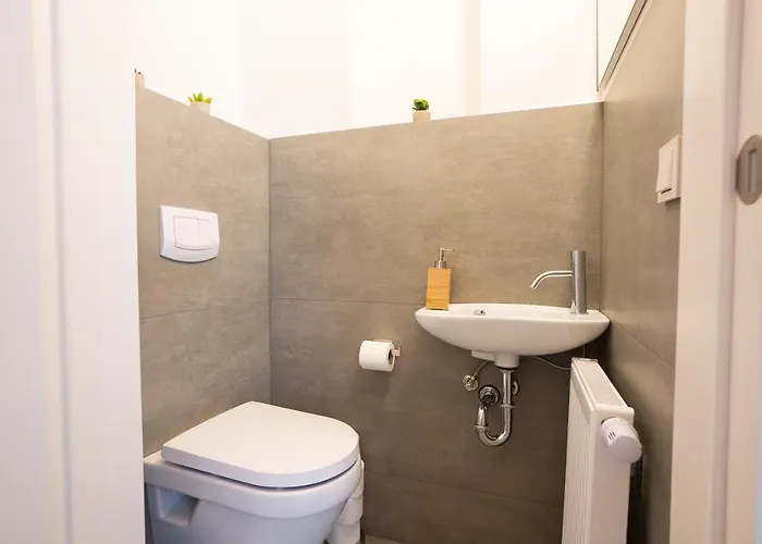 Appartement Chic 94m2 With A King-size Bed Vienne